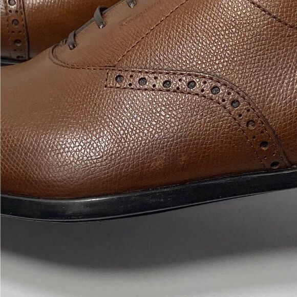 Salvatore Ferragamo Riley Leather Oxfords size 10E - Picture 4 of 12